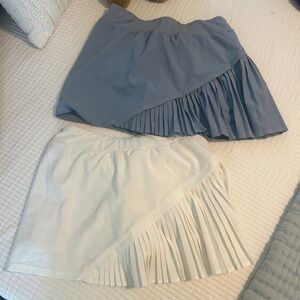Halara tennis skirt duo size MEDIUM